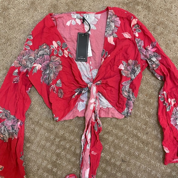 Floral tie up top - Picture 1 of 2